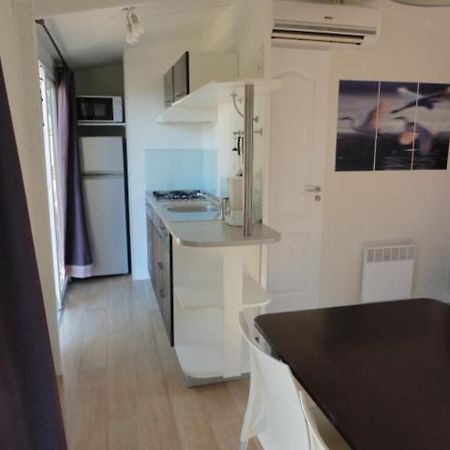 Mobil Home 6 Personnes Rocbaron Dış mekan fotoğraf
